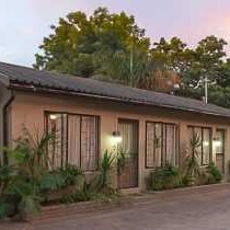 Inyathi Guest Lodge Self Catering