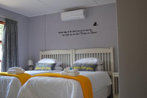 Room image 1