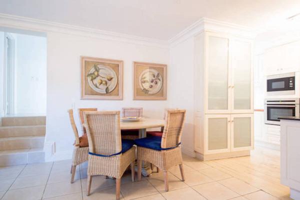 Dining area on 1st floor