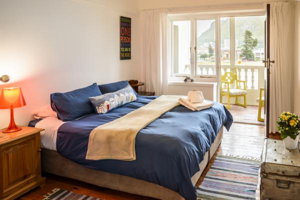 Standard Room with Shared Bathroom