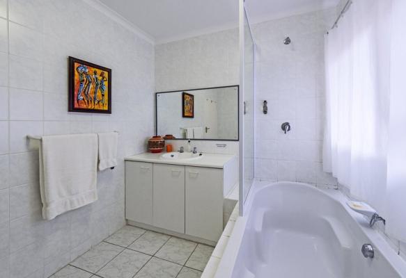 Double Room 4 bathroom