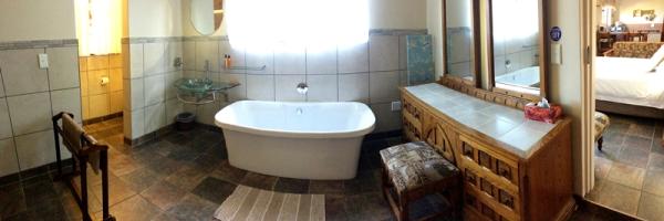 Leopard Room Bathroom