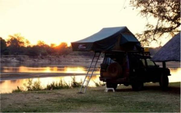 Camping Luangwa River