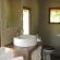 Cheetah Lodge- bathroom
